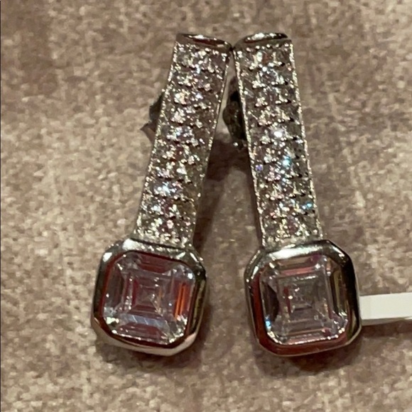 Cz Diamond Earrings Sterling Silver 925 Pave NWTS - Picture 2 of 9